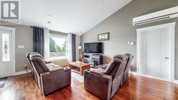 Property Photo: 4 Bay Roberts Drive NL A0A 1G0
