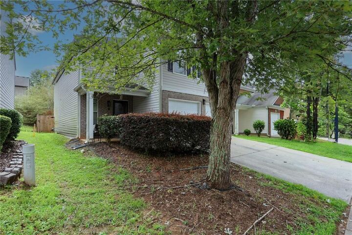 Property Photo: 5854 El Segundo Way GA 30349