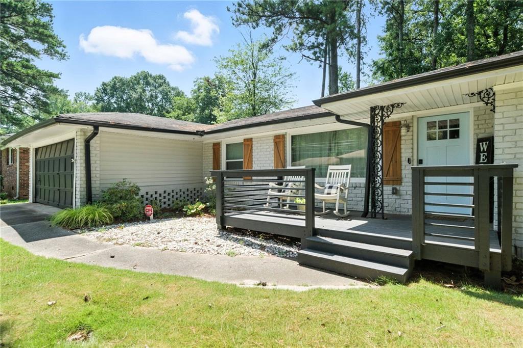Property Photo: 3331 Casa Linda Drive GA 30032