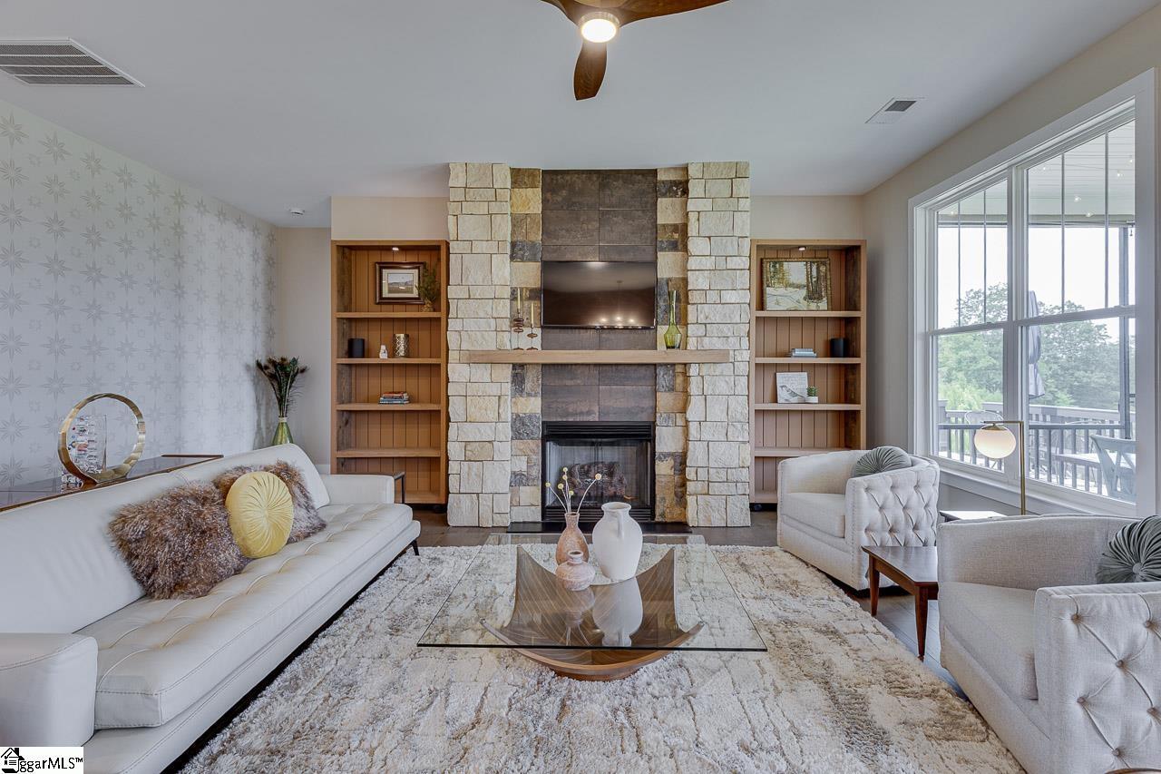 Property Photo: 224 Montview Circle SC 29617
