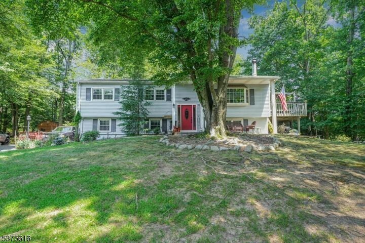 Property Photo: 15 Brookwood Dr NJ 07430