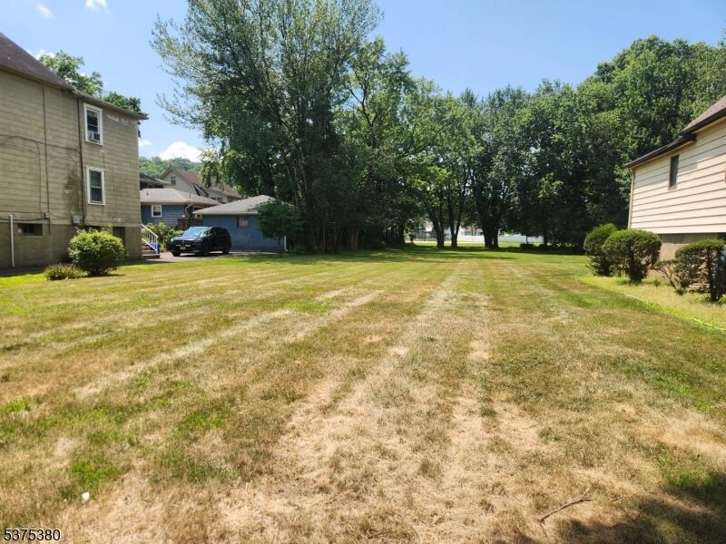 Property Photo:  69 Van Pelt Pl  NJ 07424 