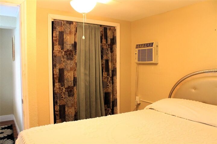 Property Photo: