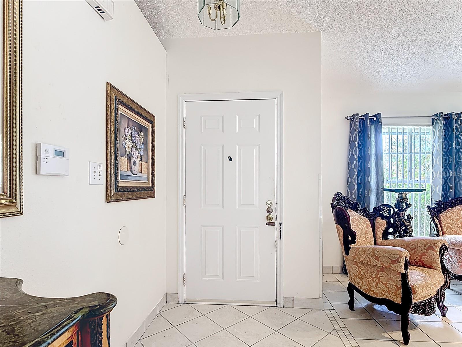 Property Photo:  314 Silk Oak Dr  FL 34743 
