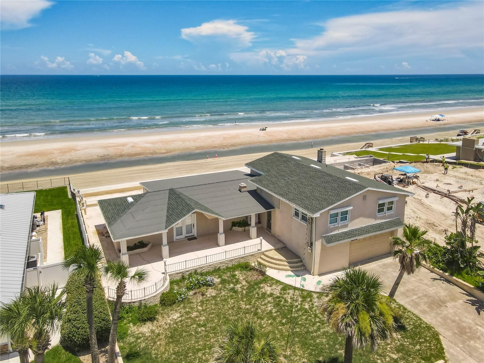 Property Photo: 4249 S Atlantic Avenue FL 32127