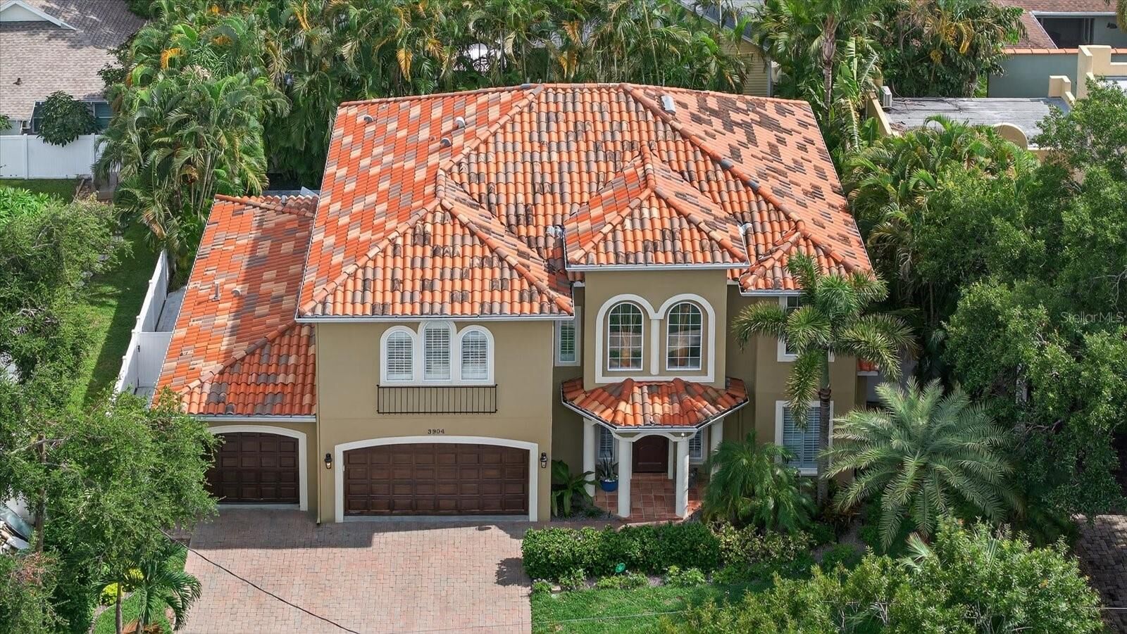 Property Photo:  3904 W Santiago Street  FL 33629 