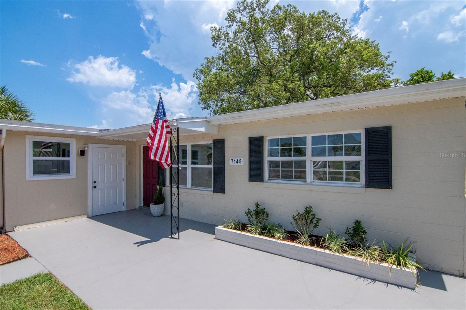Property Photo: 7148 Ramor Lane FL 34653