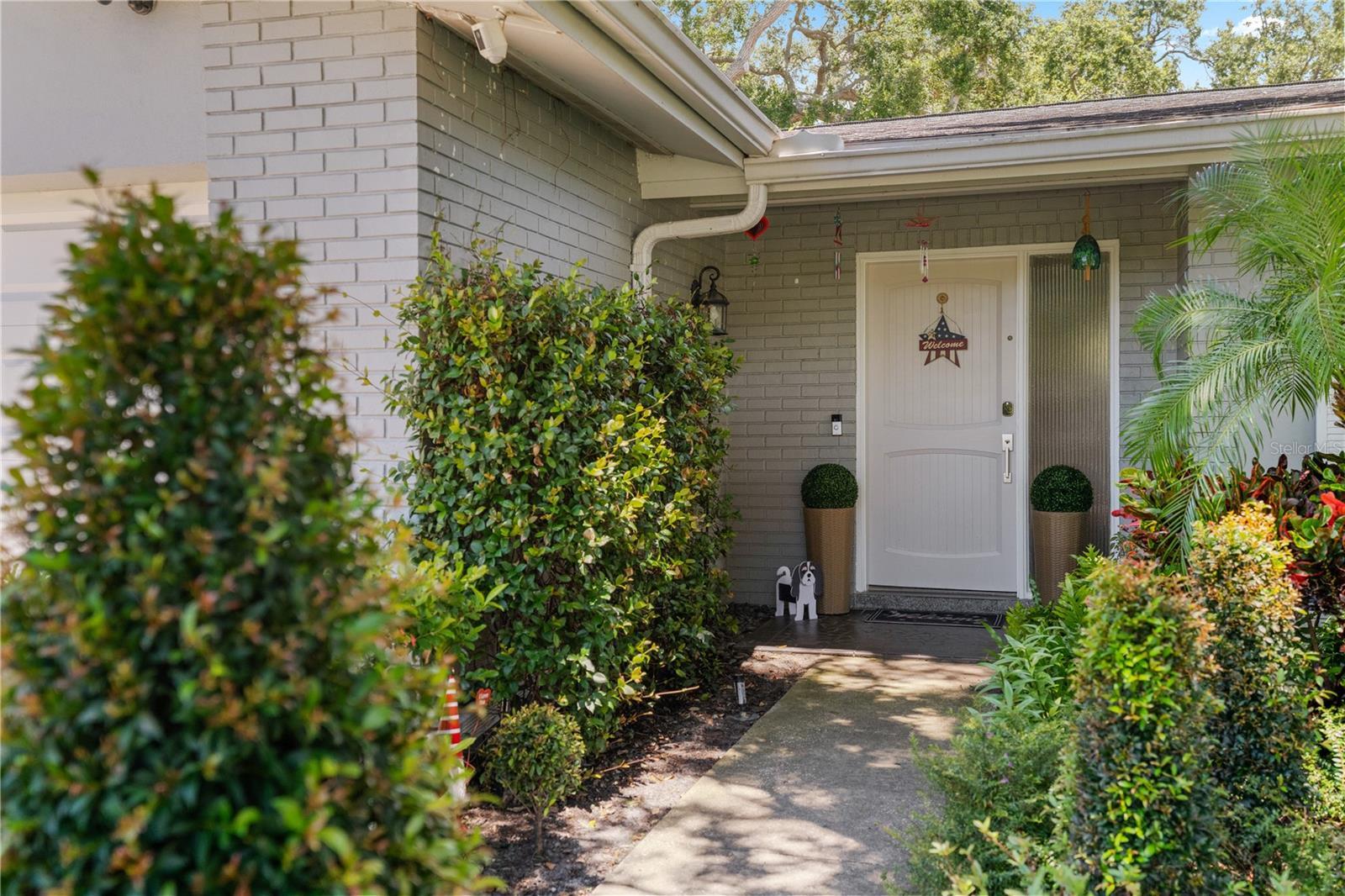 Property Photo:  1909 Nugget Drive  FL 33755 
