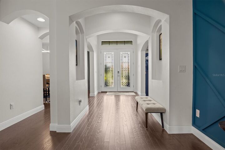 Property Photo:  1844 Via Lago Drive  FL 33810 