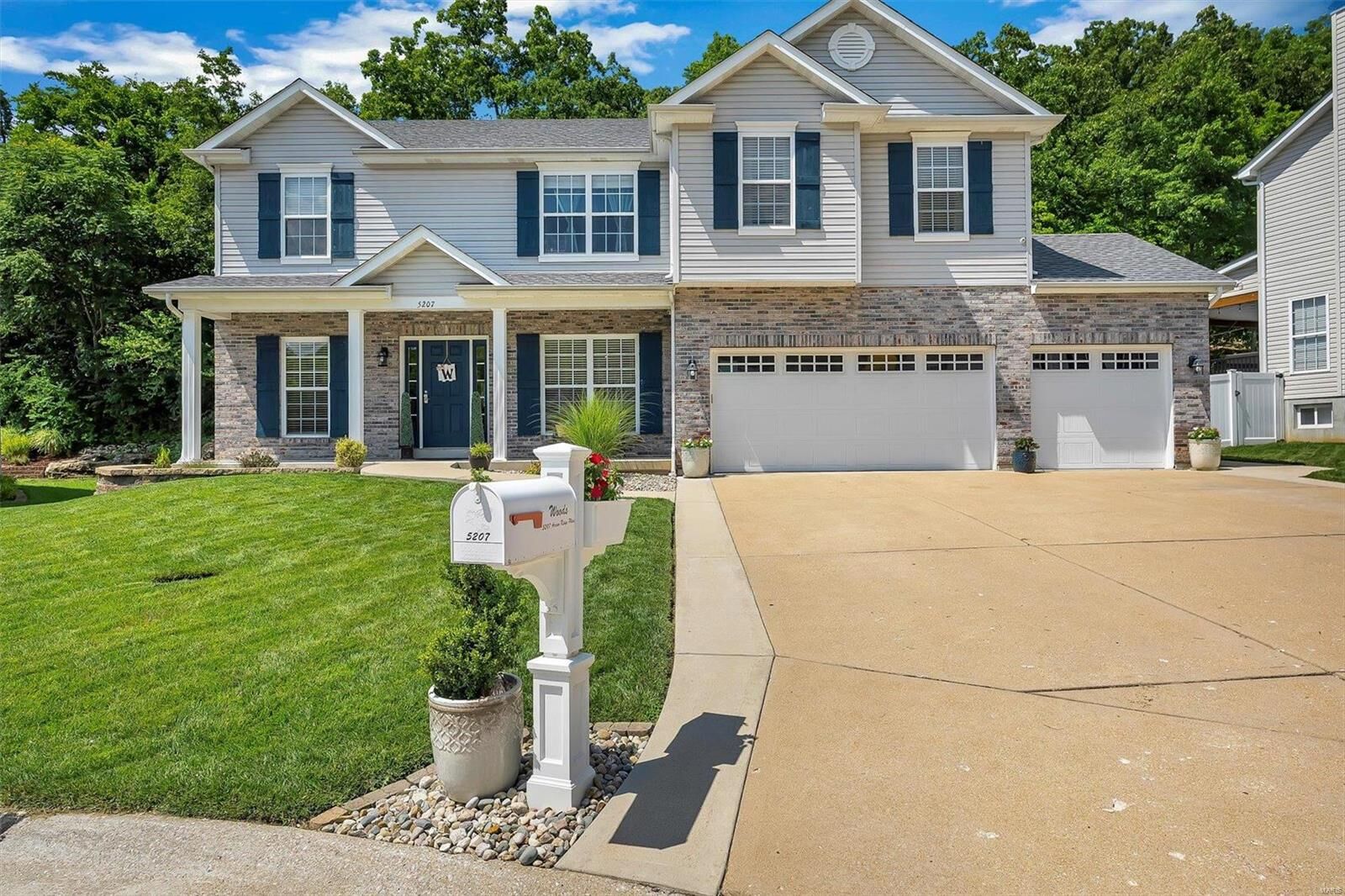 Property Photo:  5207 Arrow Ridge Place  MO 63052 