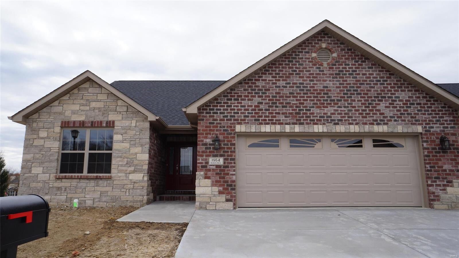 Property Photo: 1964 Ravenel IL 62226