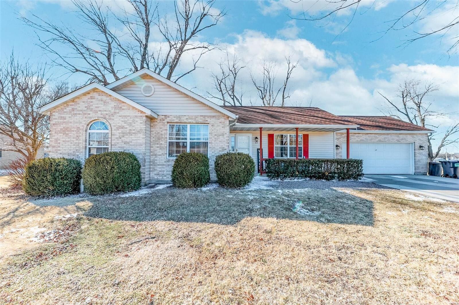 Property Photo: 17 Judy Lane IL 62208