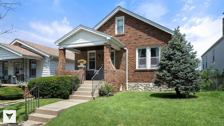 5931 Scanlan Avenue  St Louis MO 63139 photo