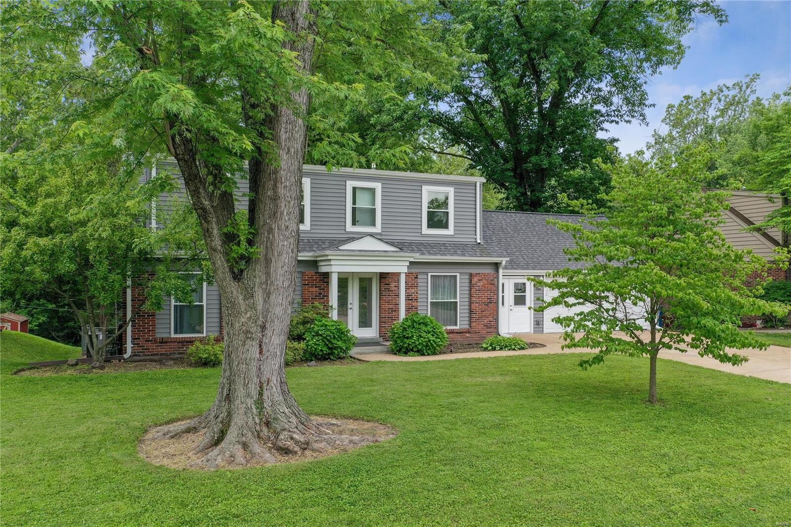Property Photo:  13034 Ambois Drive  MO 63141
