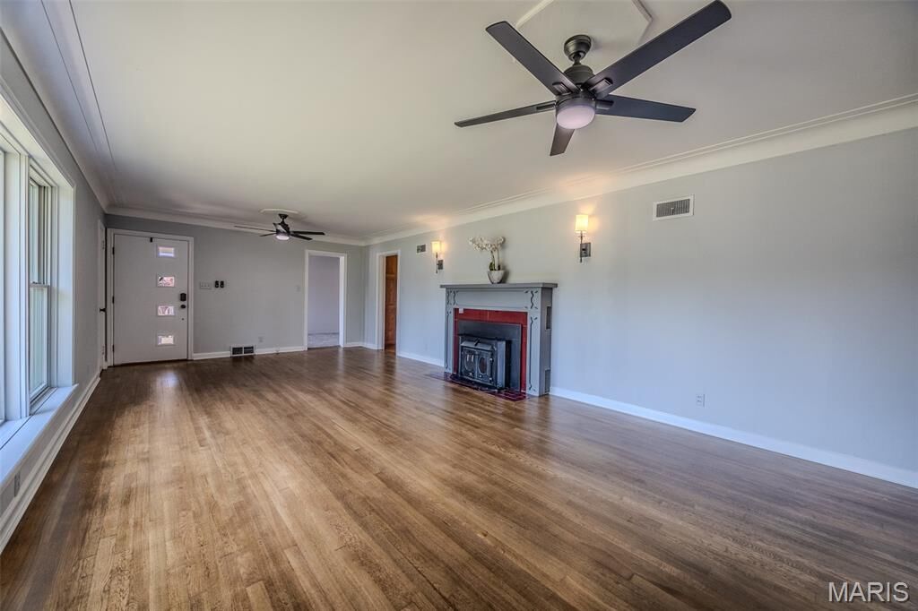 Property Photo: