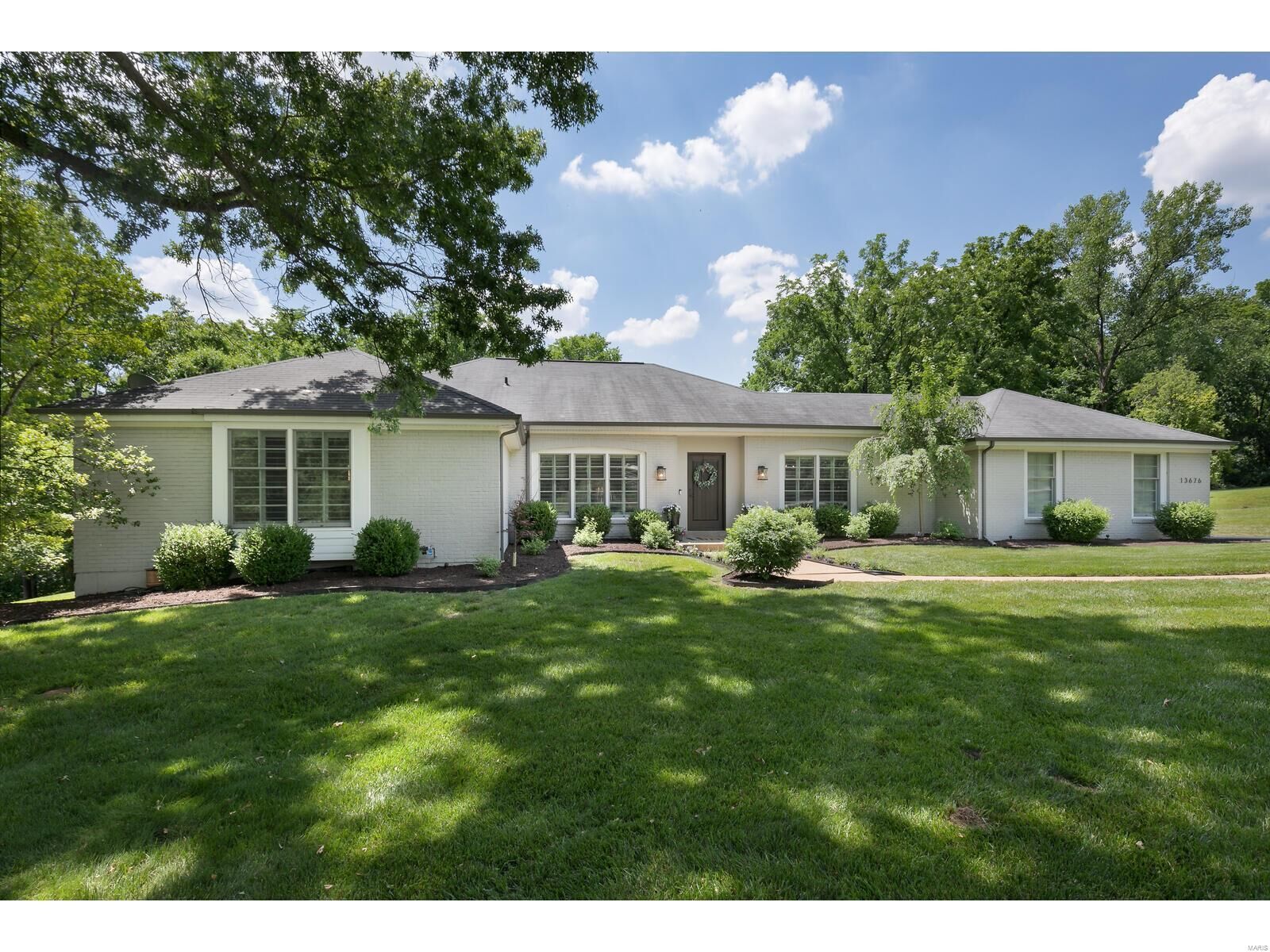 Property Photo: 13676 Armstead Drive MO 63131