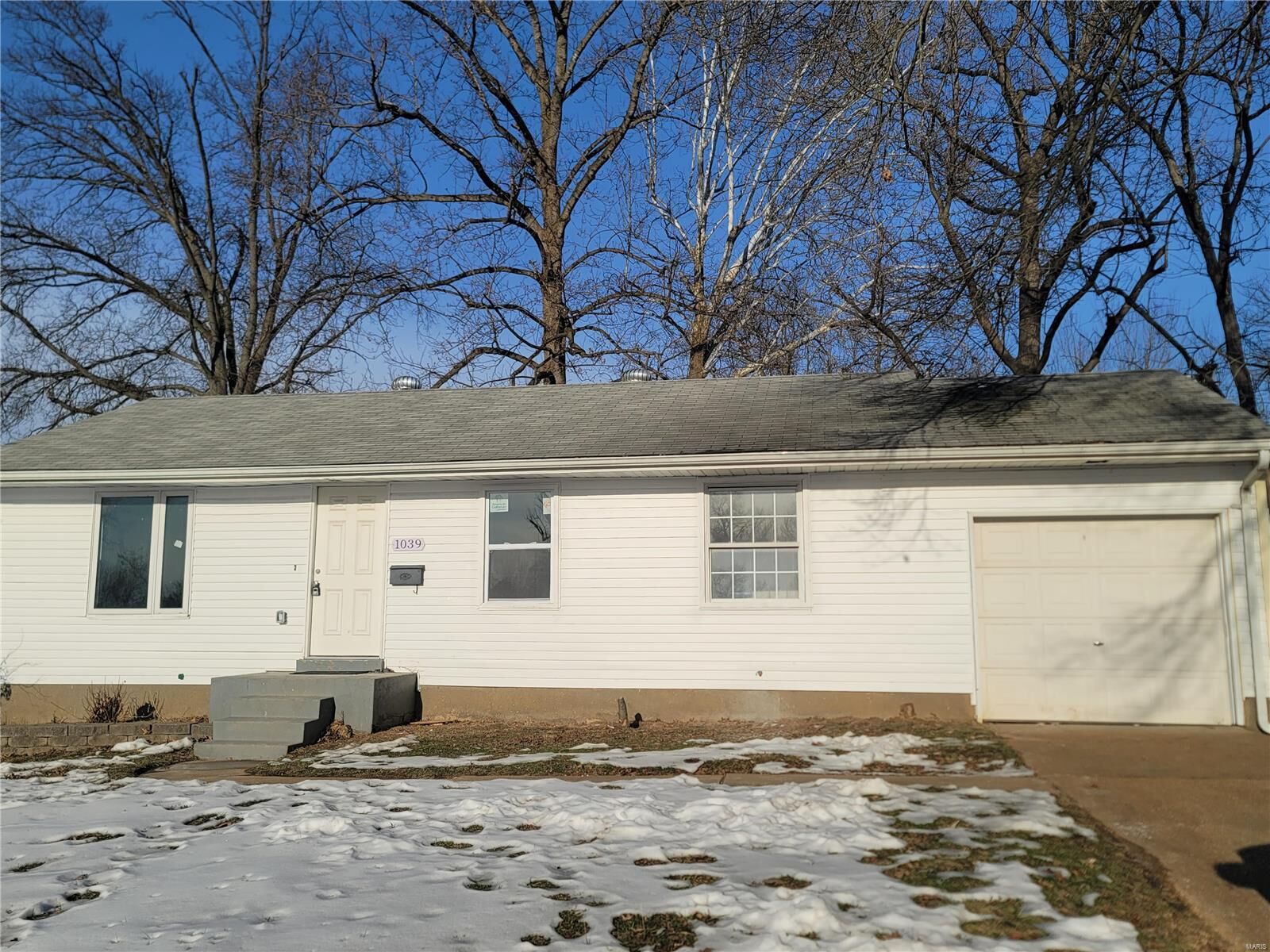 Property Photo:  1039 Addison Drive  MO 63137 