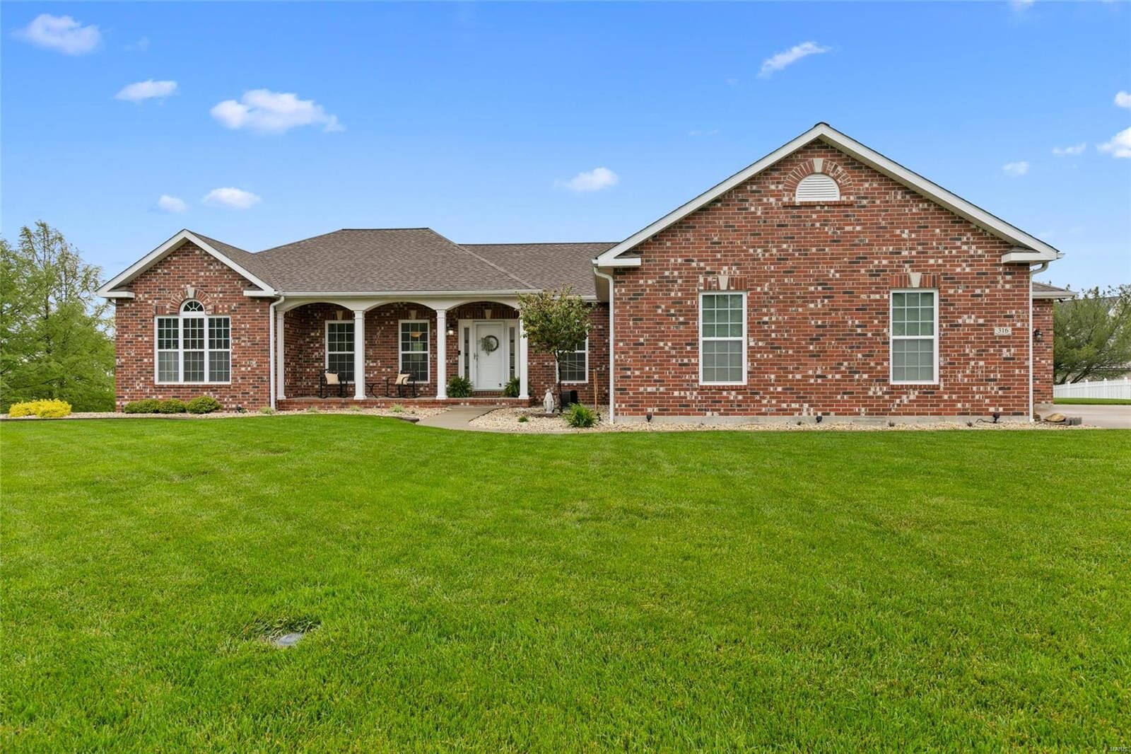 Property Photo: 316 Thomas Lane IL 62298