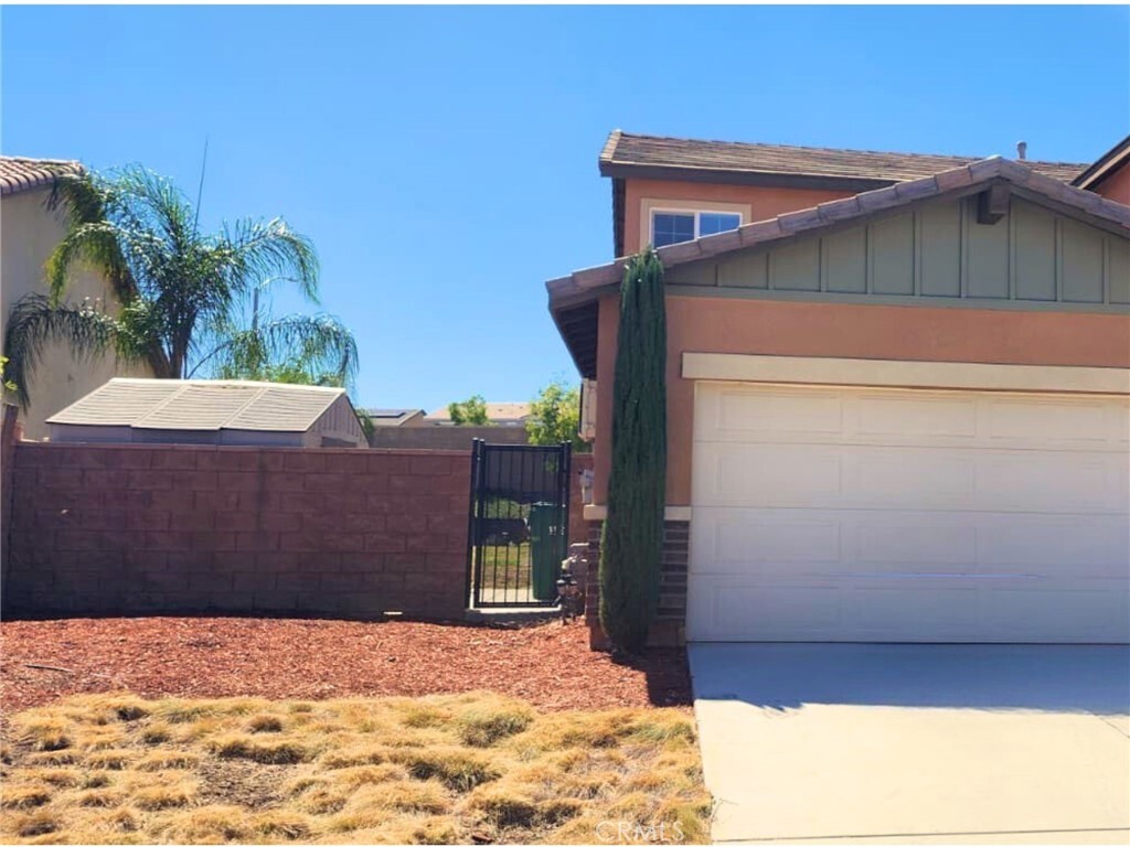 Property Photo: 32431 Roman Warren Way CA 92596