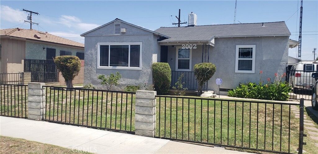 Property Photo:  2002 N Salinas Avenue  CA 90059 