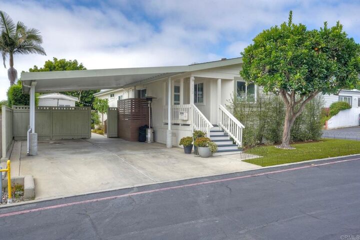 Property Photo:  699 N Vulcan Avenue Spc 113  CA 92024 
