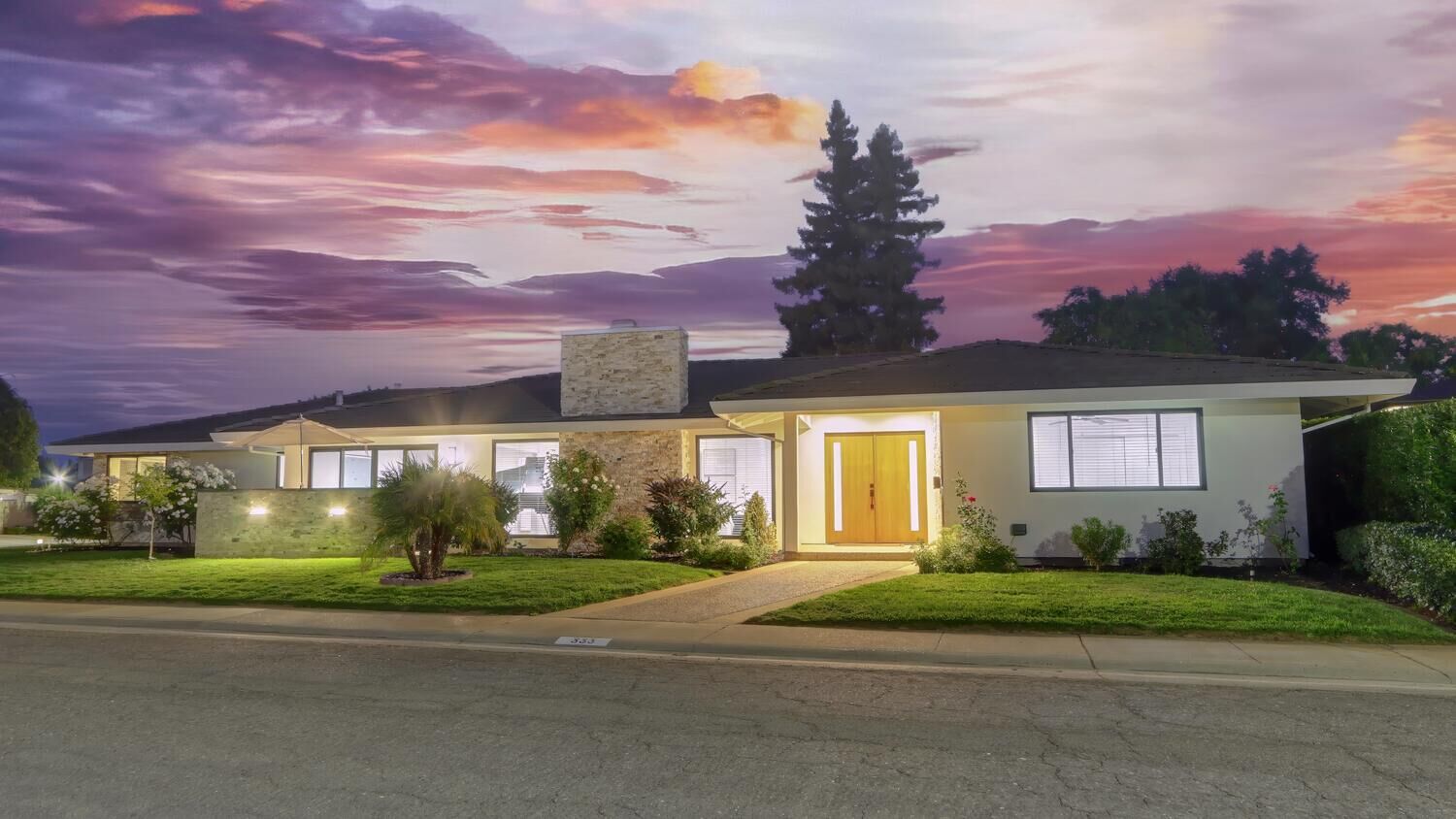 Property Photo:  333 Claydon Way  CA 95864 