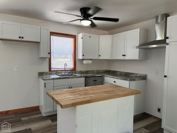 Property Photo:  2011 Convent  AR 72455 