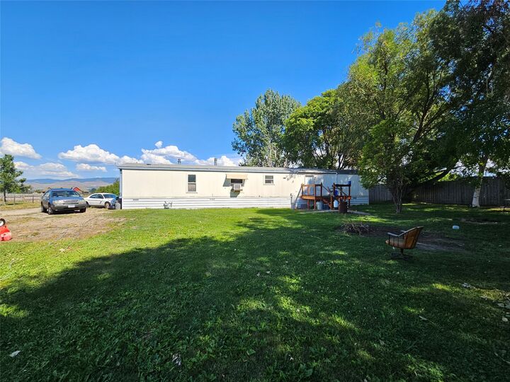 Property Photo: 873 Old Corvallis Road MT 59828