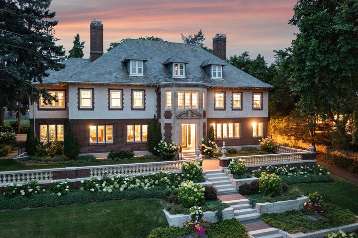 2740 W Lake Of The Isles Parkway  Minneapolis MN 55416 photo