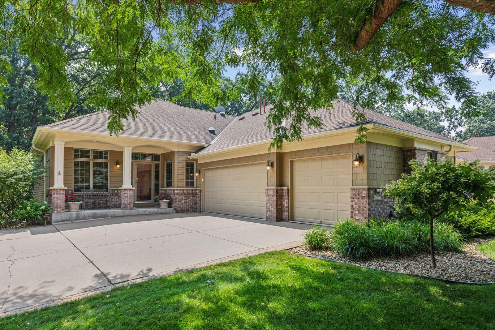 Property Photo:  3458 Cromwell Trail  MN 55068 