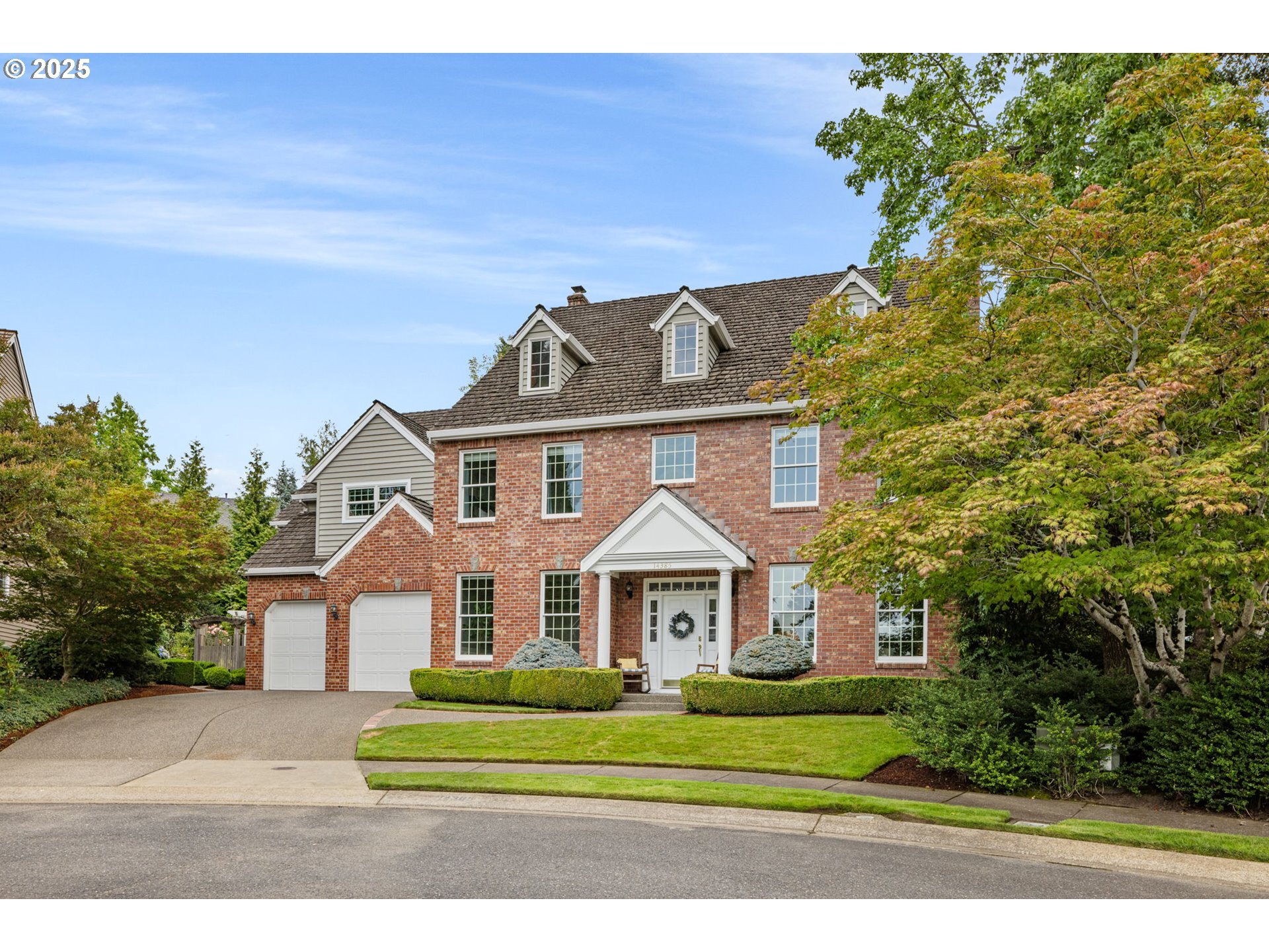 Property Photo: 14385 Pfeifer Dr OR 97035