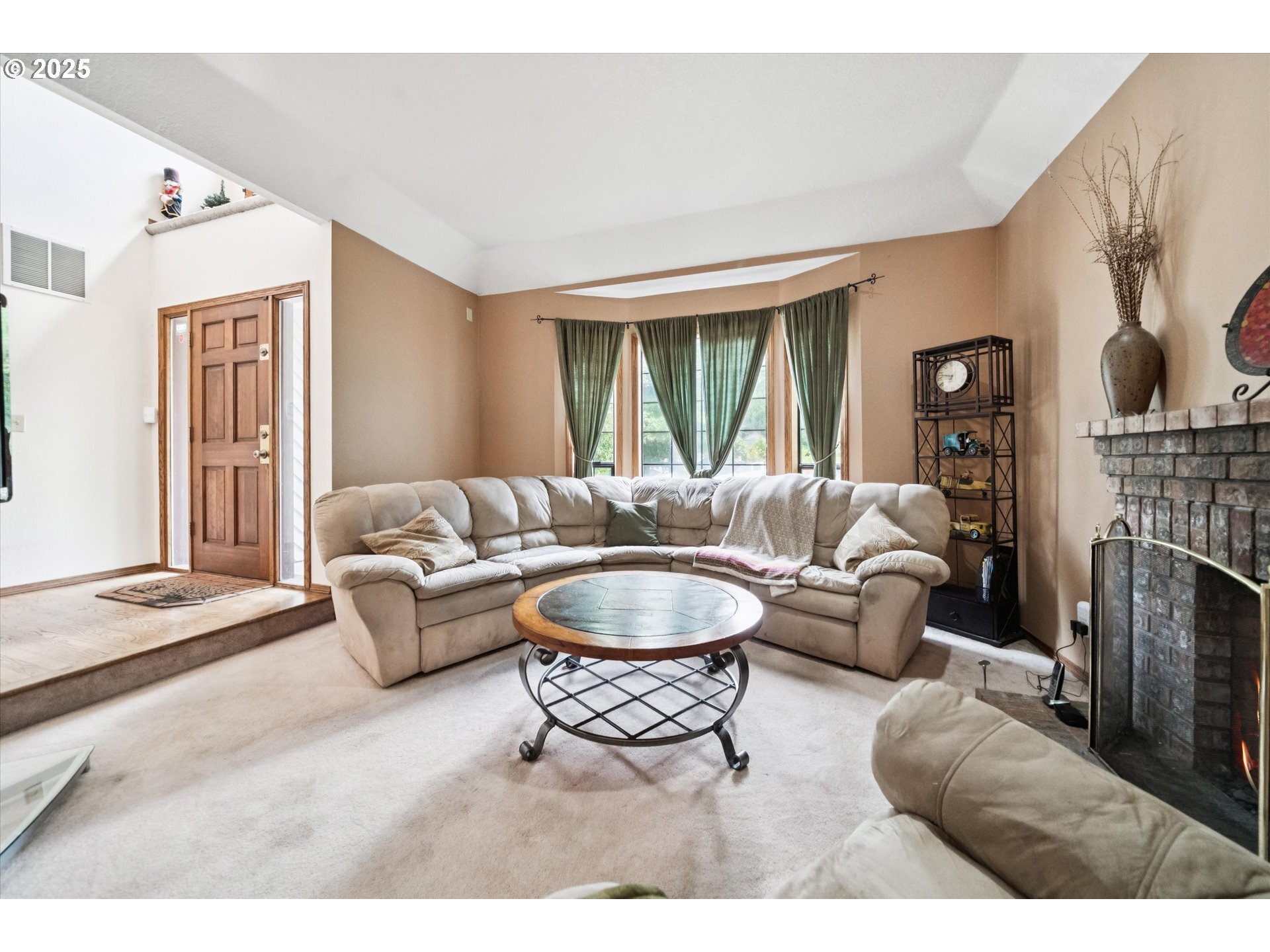 Property Photo:  10125 SW 72nd Ave  OR 97223 