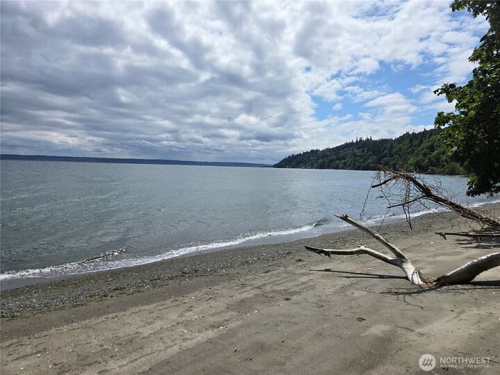 Property Photo:  10307 NE Paradise Cove Lane (5 Lots)  WA 98346 