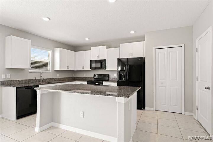 Property Photo: 238 Argyll Drive FL 34609
