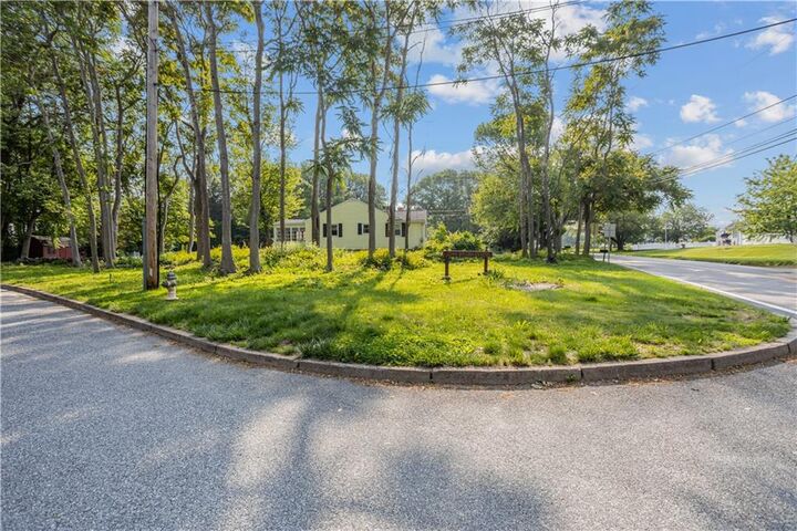 Property Photo:  192 Schoolhouse Road  RI 02885 