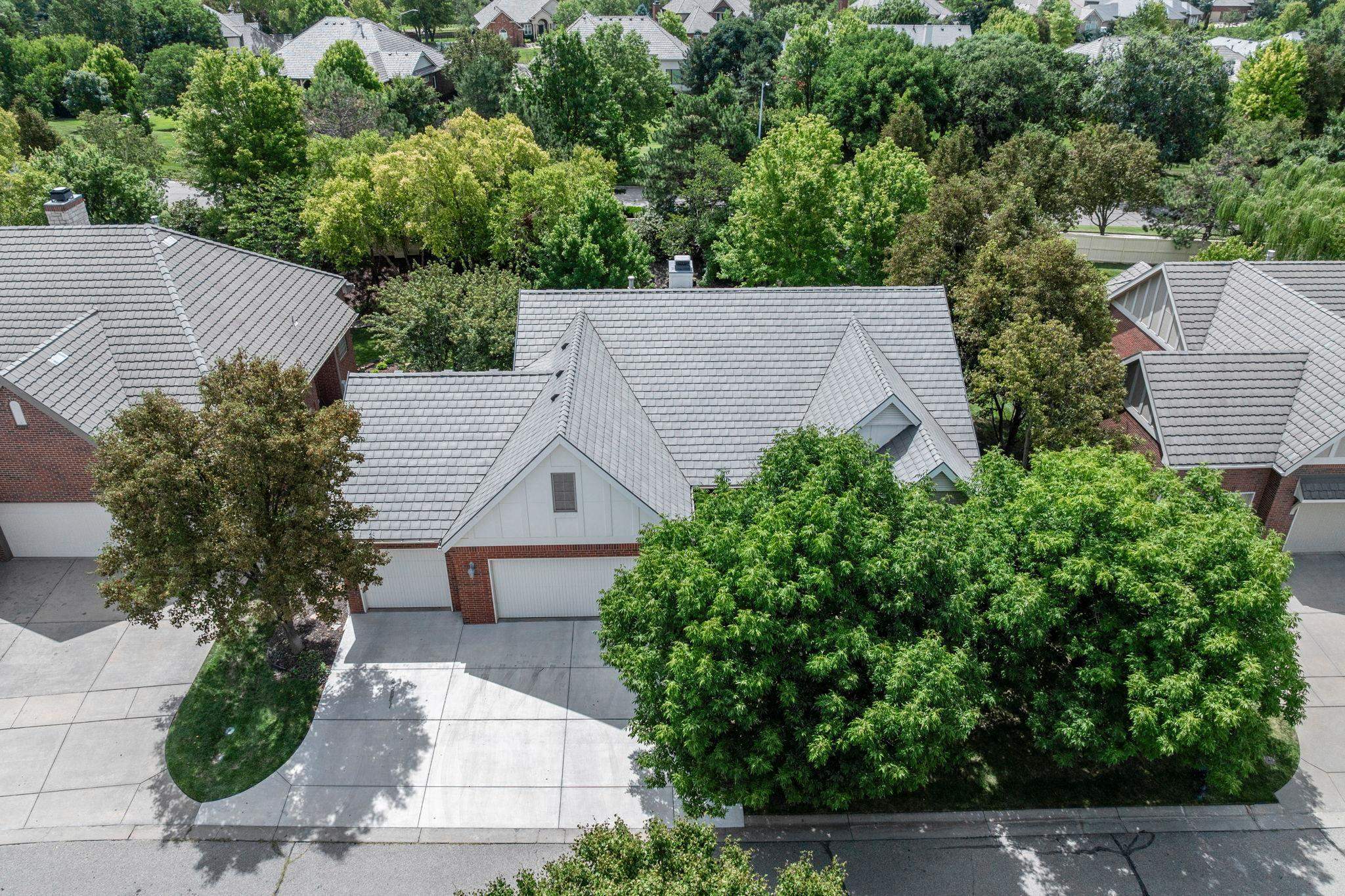 8811 E Churchill Cir  Wichita KS 67206 photo