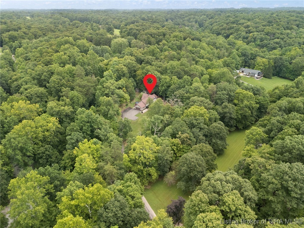 Property Photo: 6208 Scottsville Road IN 47119