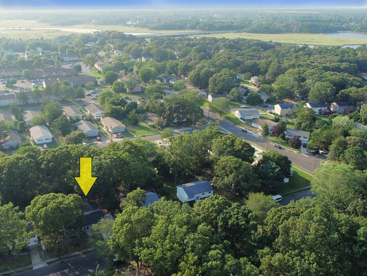 Property Photo: 10 Franklin Dr Dr NJ 08244