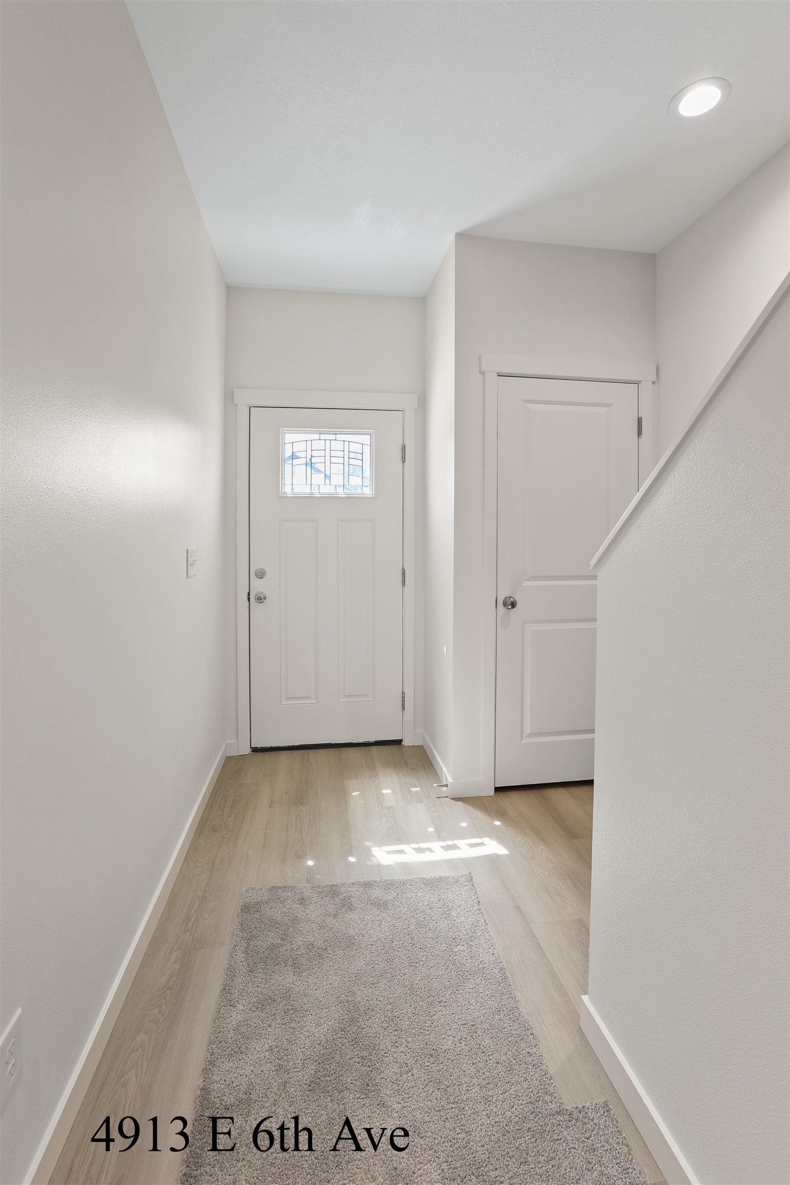 Property Photo: 4913 E 6th Ave 4915 E 6th Ave WA 99212