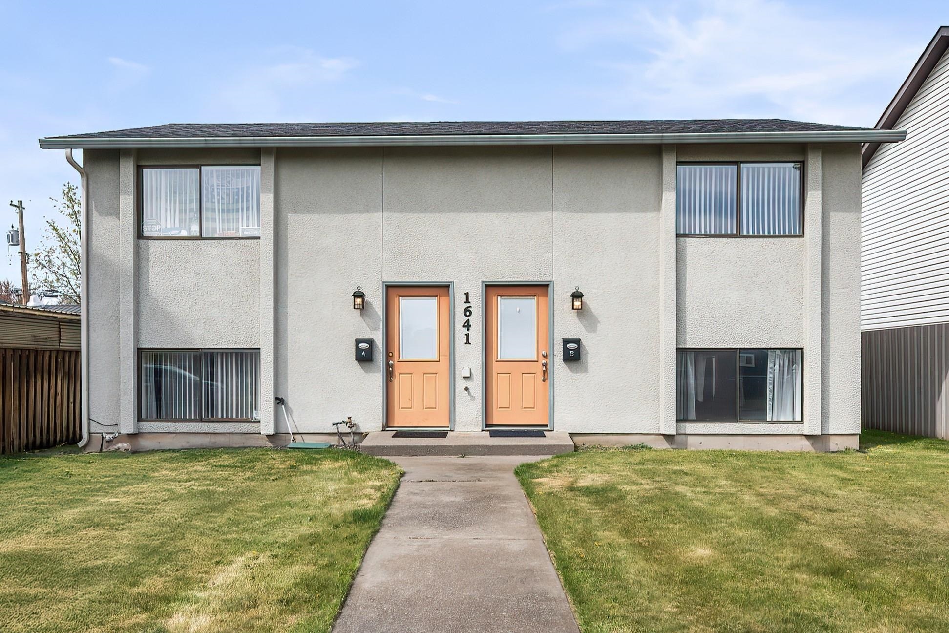 Property Photo:  1641 E Crown Ave  WA 99207 