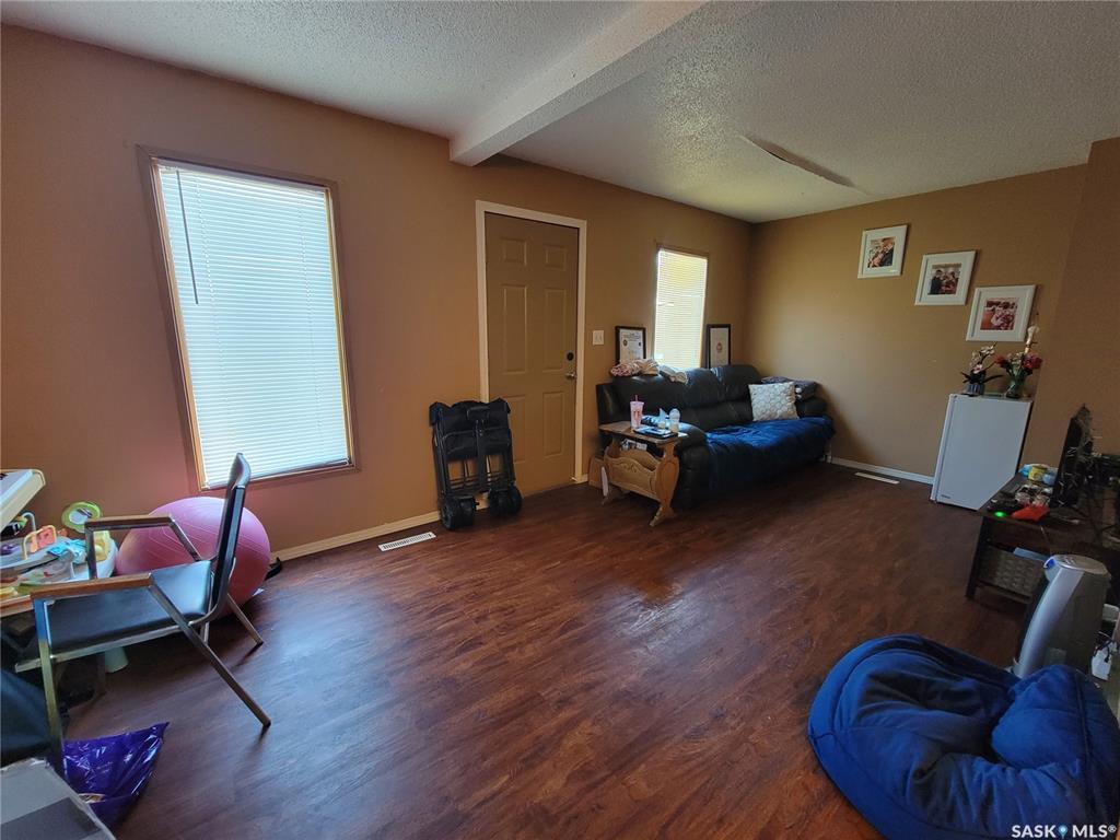 Photo de la propriété: 4906 Leader Street SK S0L 2C0