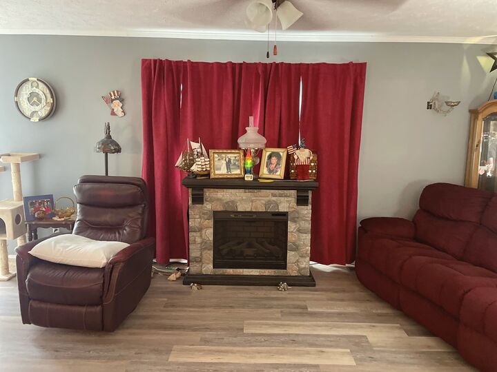 Property Photo:  14 Mound Lane  OH 45601 