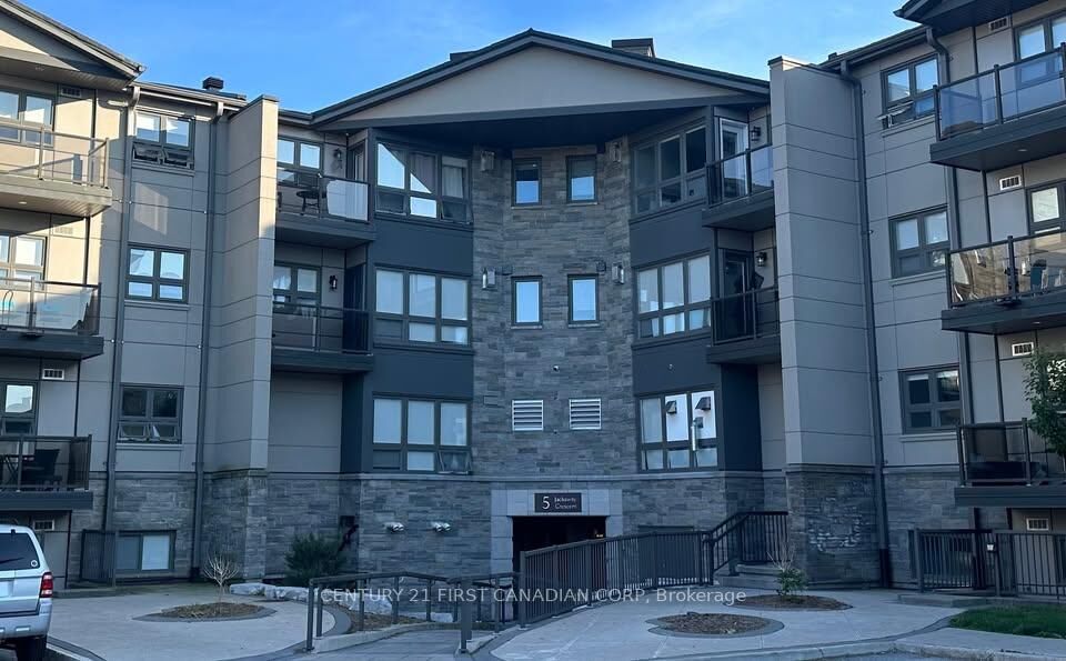 Property Photo:  5 Jacksway Crescent 321  ON N5X 3T6 