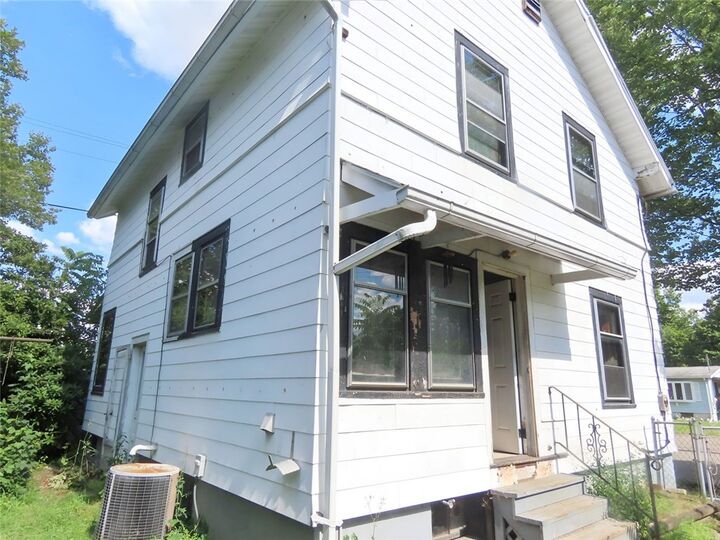 Property Photo:  752 Robinson Street  NY 14904 