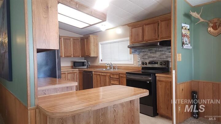 Property Photo: 2392 N Patricia Ln ID 83704