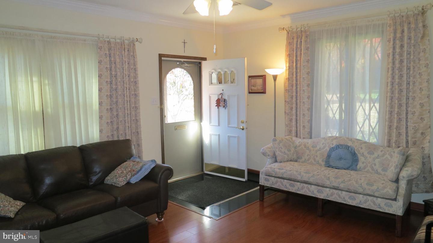 Property Photo:  1528 Stapler Drive  PA 19067 