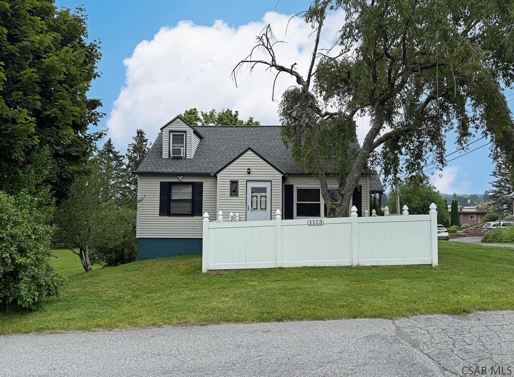 Property Photo:  1113 Rachel Street  PA 15904 