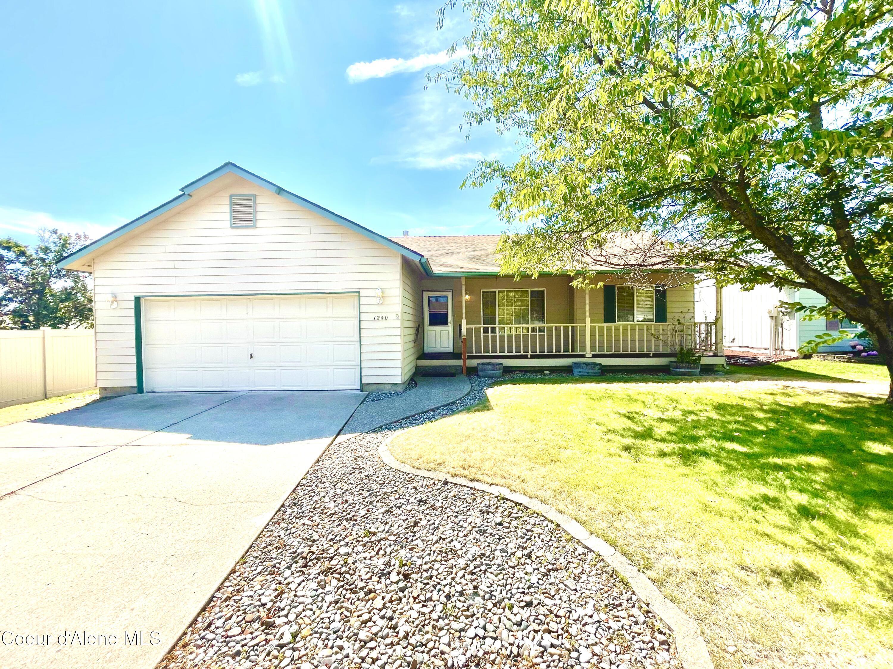 Property Photo: 1240 E Stockman Ave ID 83854