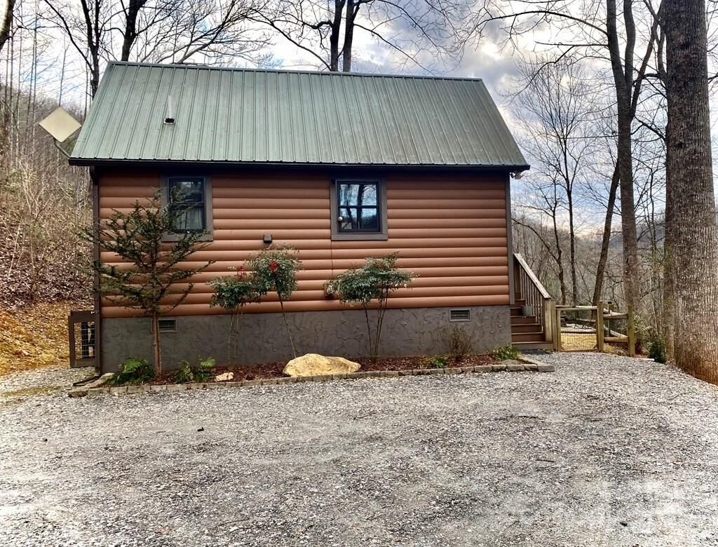 Property Photo:  245 Lower Creek Crossing Road  NC 28713 