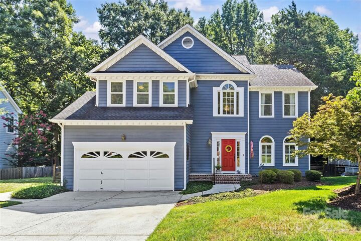 9200 Crofton Springs Drive  Charlotte NC 28269 photo
